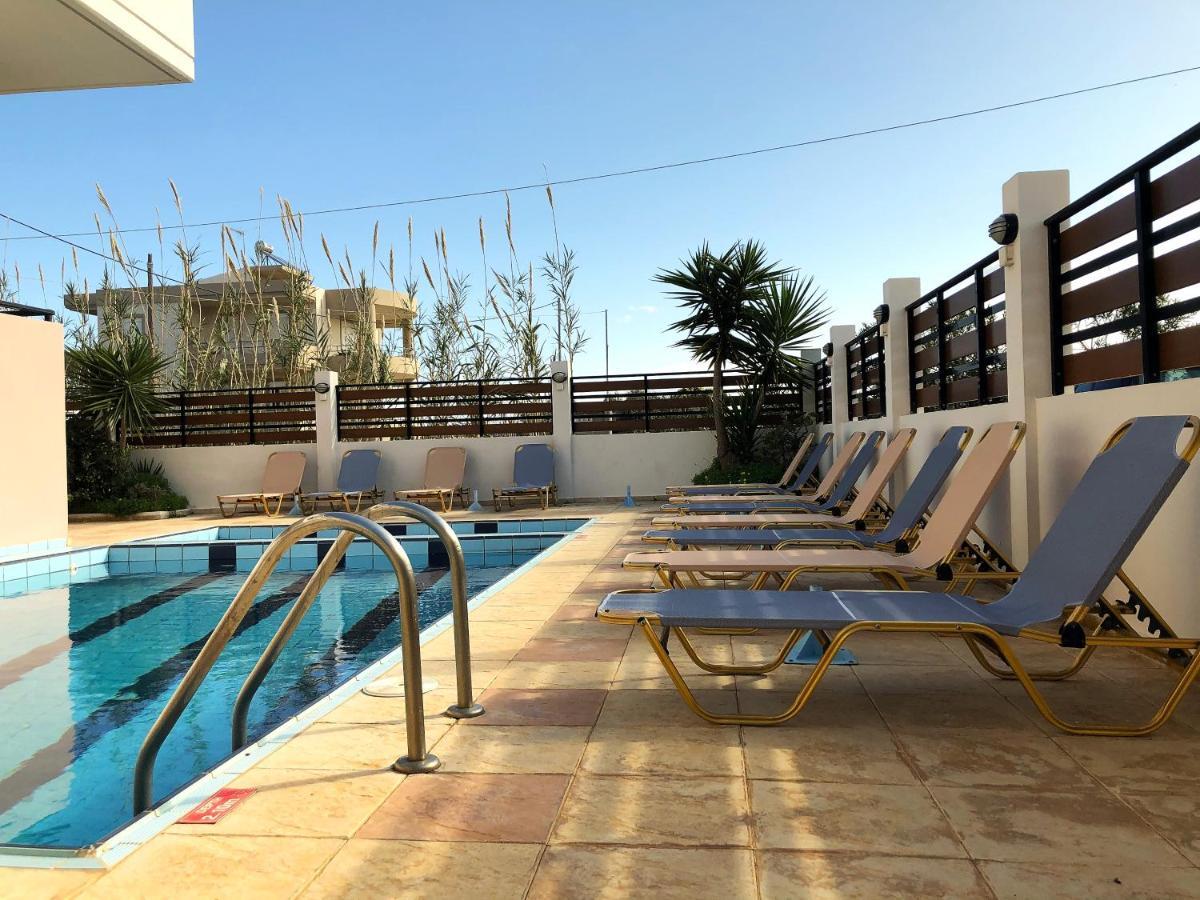 Nirevel Apartments กูเวส ภายนอก รูปภาพ
